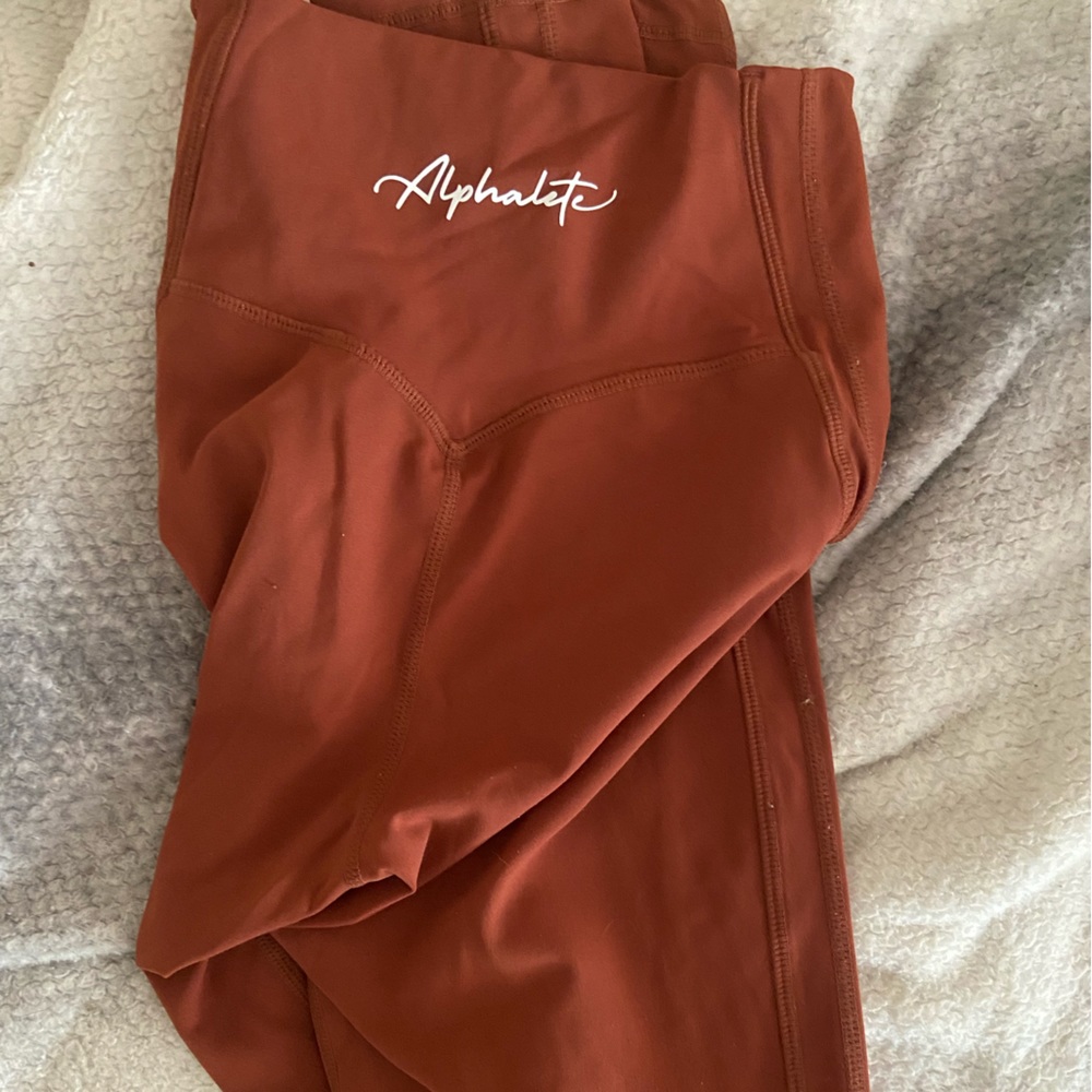 Alphalete seamless legging